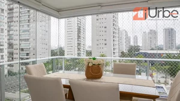 Apartamento à venda 69m², 1 vaga próximo ao Parque Cidade Toronto