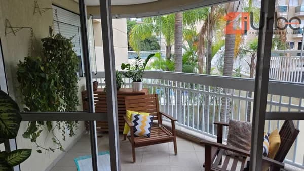 Excelente apartamento à venda com 129m², 2 vagas próximo ao Bourbon Shopping em Perdizes
