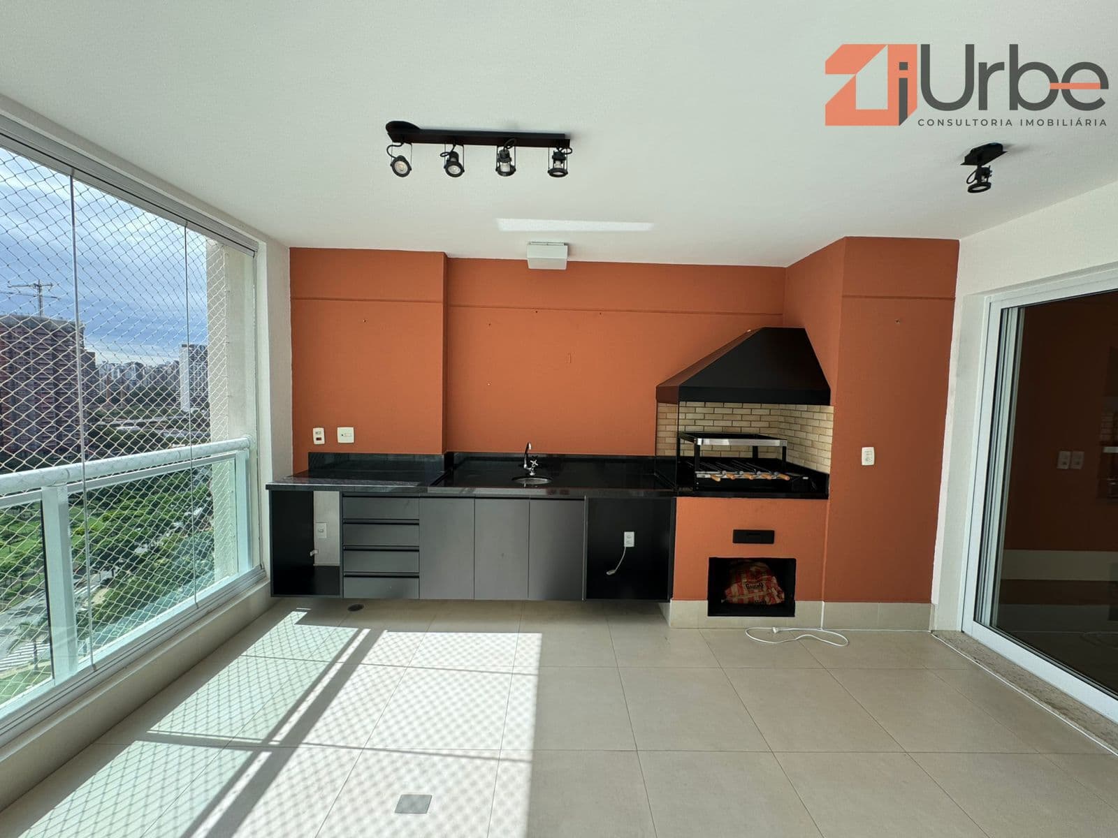Excelente apartamento à venda com 241m², 4 suítes, 3 vagas no Jardim das Perdizes