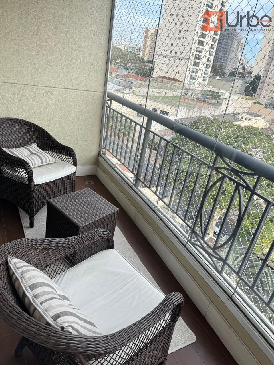 Apartamento Reformado 3 Dormitórios c/ 2 Suítes e 3 Vagas na Vila Romana