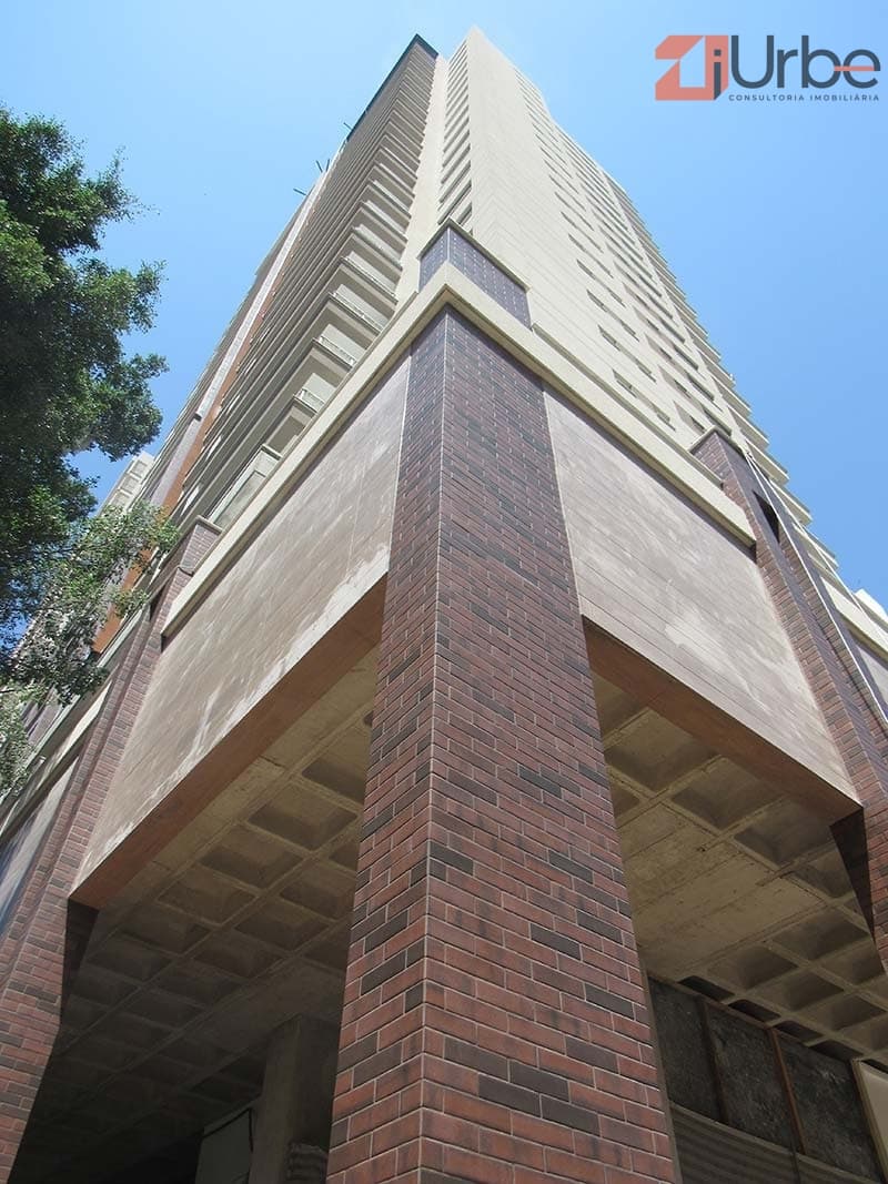 Apartamento à venda em Perdizes com 106m², 1 vaga pronto para morar