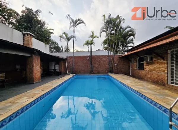 Casa Alto Padrão com piscina, 500m², 8 vagas no Alto da Lapa