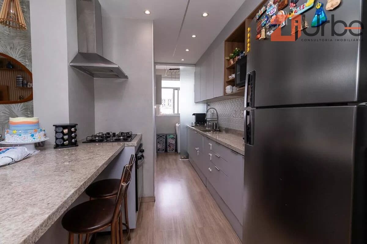 Apartamento à venda 60m², 2 dormitórios, 1 vaga na Vila Romana