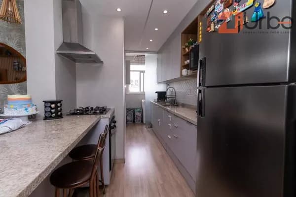 Apartamento à venda 60m², 2 dormitórios, 1 vaga na Vila Romana