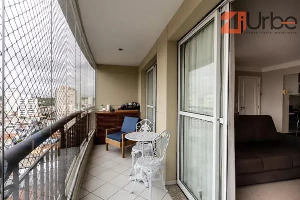 Belo apartamento à venda na Vila Romana 126m², 3 vagas próximo ao Terminal Lapa