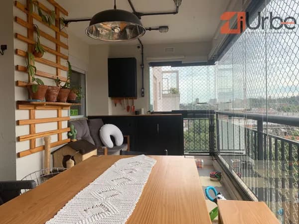 Moderno apartamento à venda na Lapa com 91m², 2 vagas com fácil acesso à Marginal Tietê