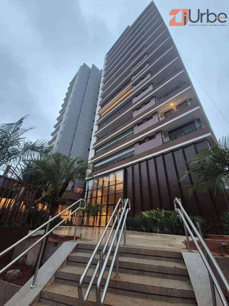 Apartamento pronto com 2 suítes à venda, 128m² próximo ao Metrô Faria Lima
