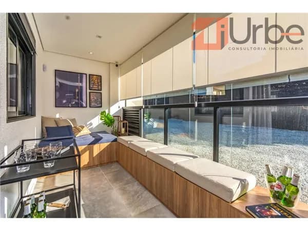 Apartamento à venda 85m², 3 dorms, 2 vagas próximo à Estação Ipiranga