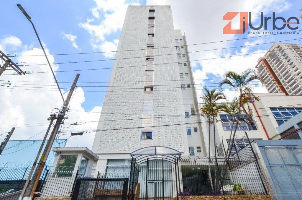 Apartamento reformado à venda em Perdizes com 106m², 3 dormitórios, à poucos minutos do Shopping Bourbon