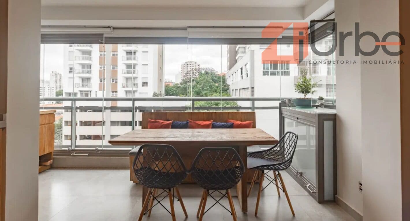 Apartamento à venda 81m², 2 vagas em Perdizes