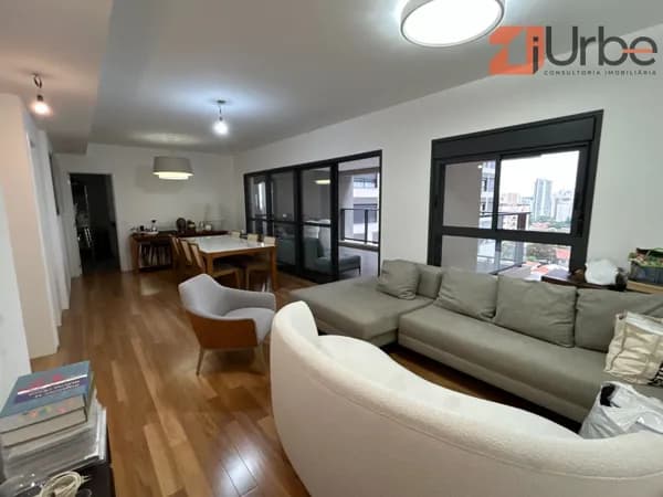 Excelente apartamento à venda 141m², 3 suítes, 2 vagas próximo ao Parque Ibirapuera