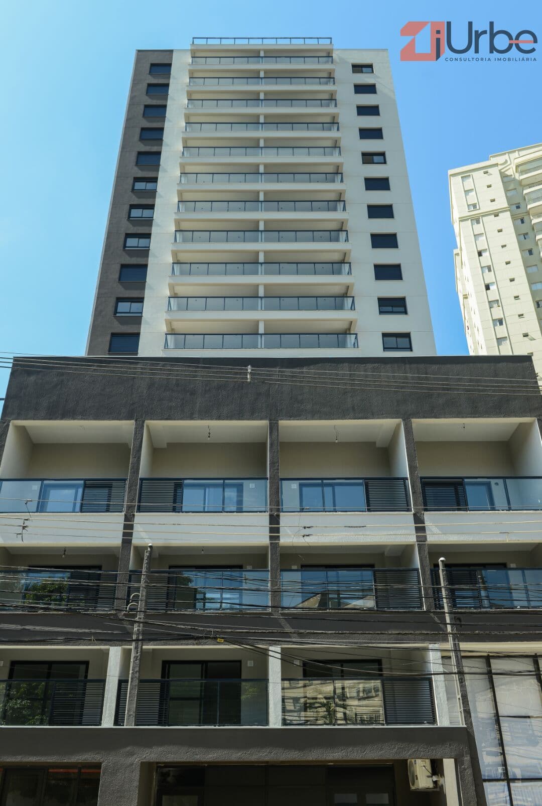Apartamento com 3 suítes na Vila Romana / fácil acesso ao Bourbon