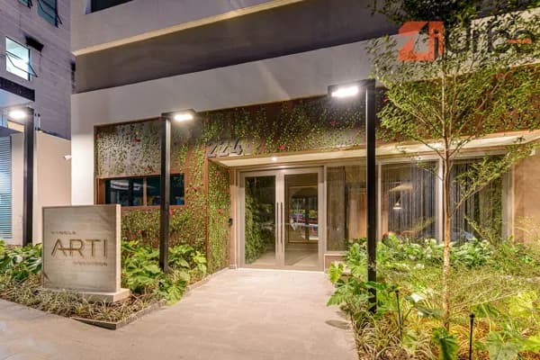 Duplex à venda 91m² à poucos metros da futura estação de Metrô