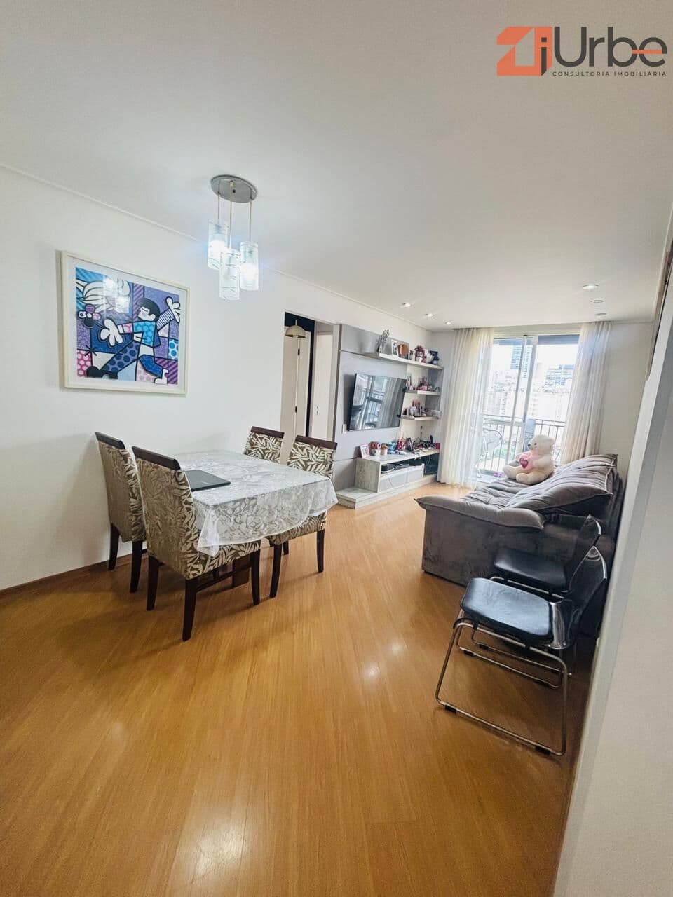 Excelente apartamento à venda com 60m², 2 dormitórios localizado à 200mts do Shopping Bourbon