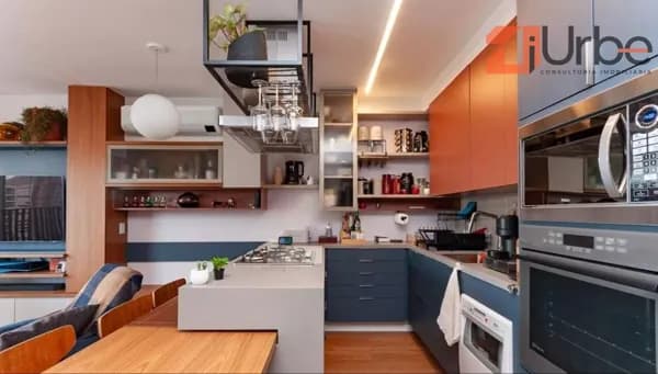 Apartamento à venda em Perdizes com 69m², 1 vaga próximo à futura estação de Metrô