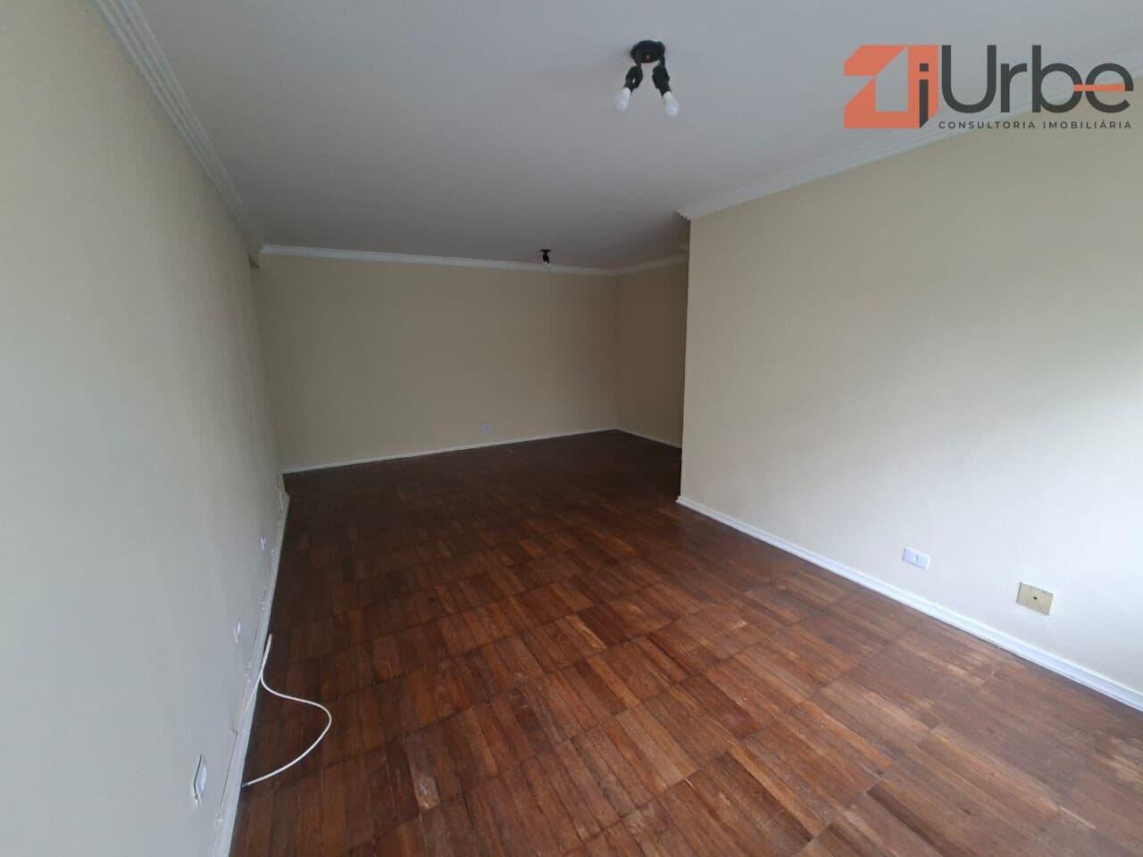 Apartamento à venda com 100m², 1 vaga em Higienópolis próximo ao Metrô