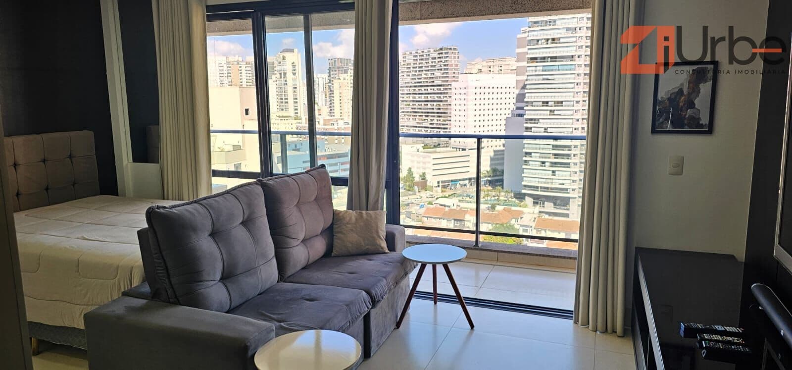 Apartamento à venda noItaim Bibi com 45m², 1 vaga próximo às avenidas Faria Lima e Juscelino Kubitschek