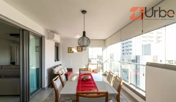 Belíssimo apartamento à venda 141m², 2 vagas próximo ao Parque Villa Lobos