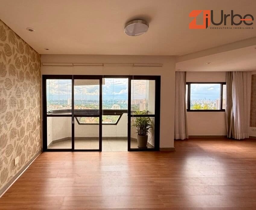 Cobertura Duplex à venda com 245m², 3 vagas à 800mts da Estação Vila Madalena
