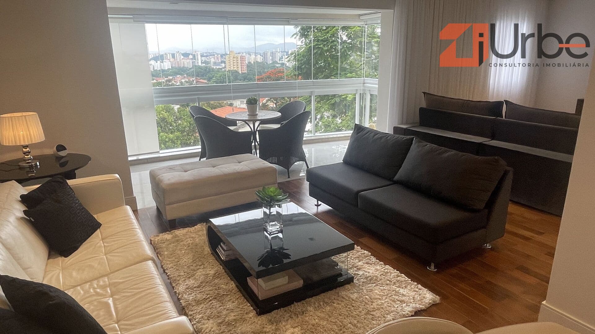 Apartamento à venda com 140m², 3 vagas no Alto da Lapa