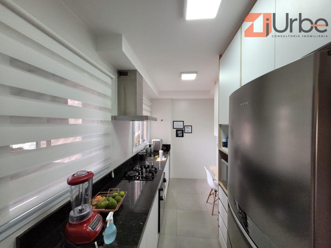 Belo apartamento à venda no Alto de Pinheiros com 120m², 3 suítes próximo ao Shopping Villa Lobos