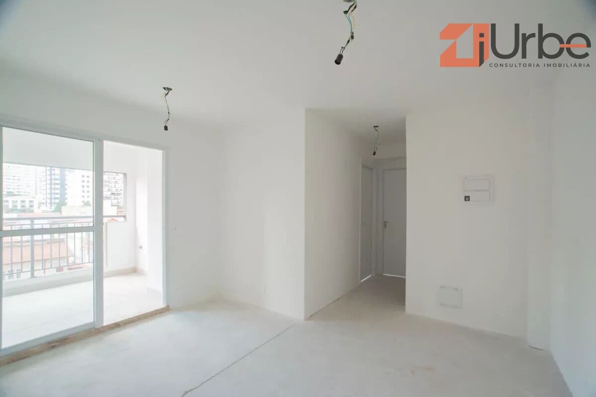 Apartamento à venda 82m², 3 dorms à poucos metros da estação Praça da Árvore