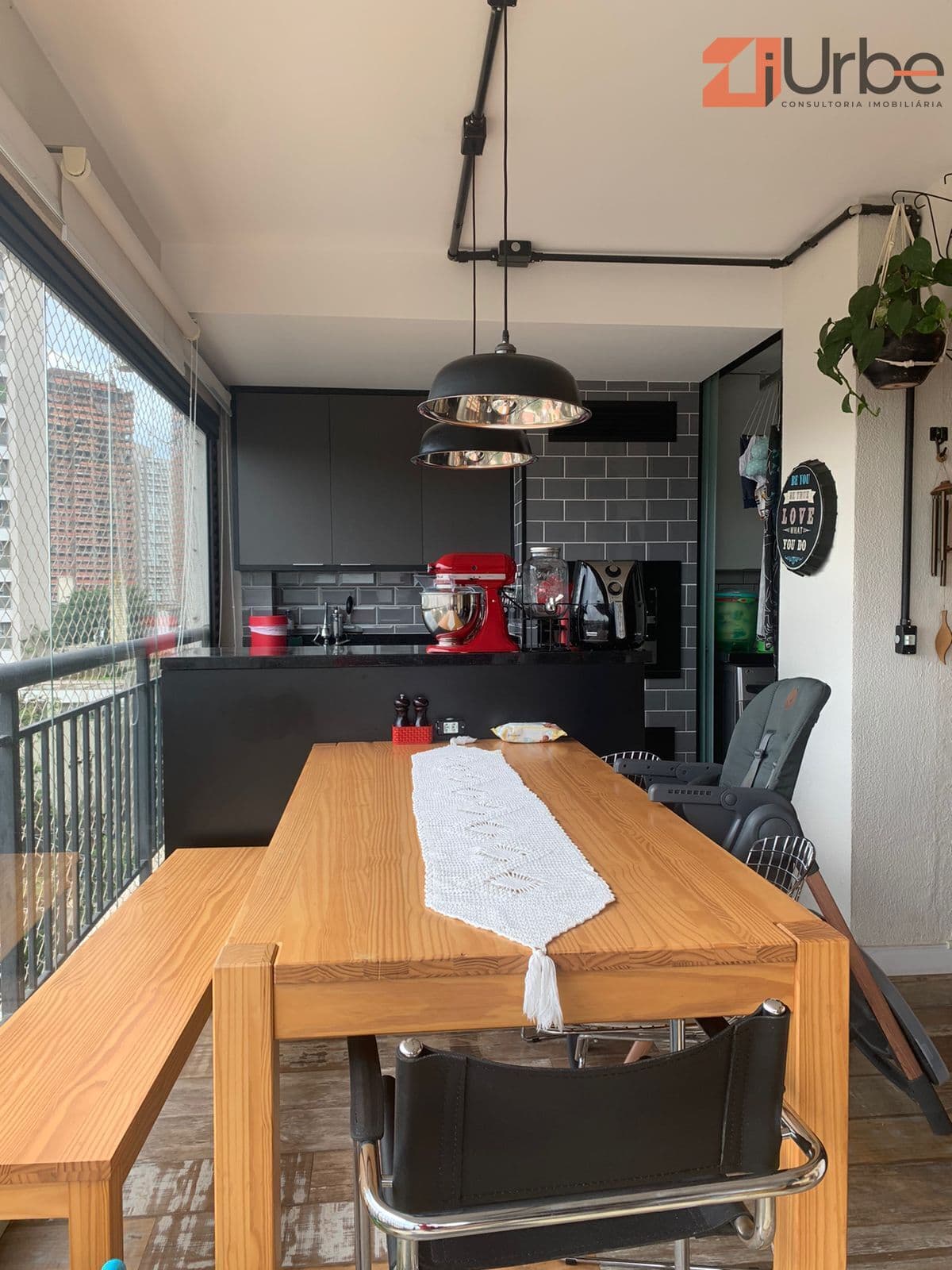 Moderno apartamento à venda na Lapa com 91m², 2 vagas com fácil acesso à Marginal Tietê