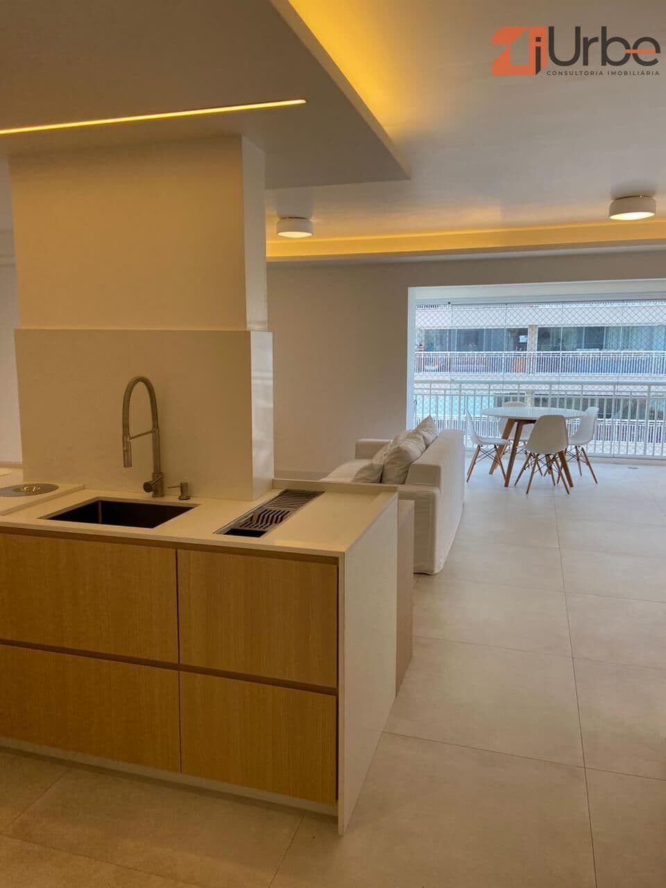 Aconchegante apartamento à venda na Barra Funda com 96m², 2 vagas próximo ao Shopping West Plaza