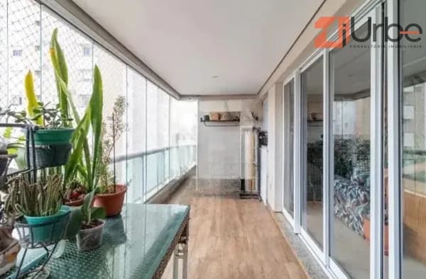 Excelente apartamento à venda 120m², 2 vagas na Vila Romana
