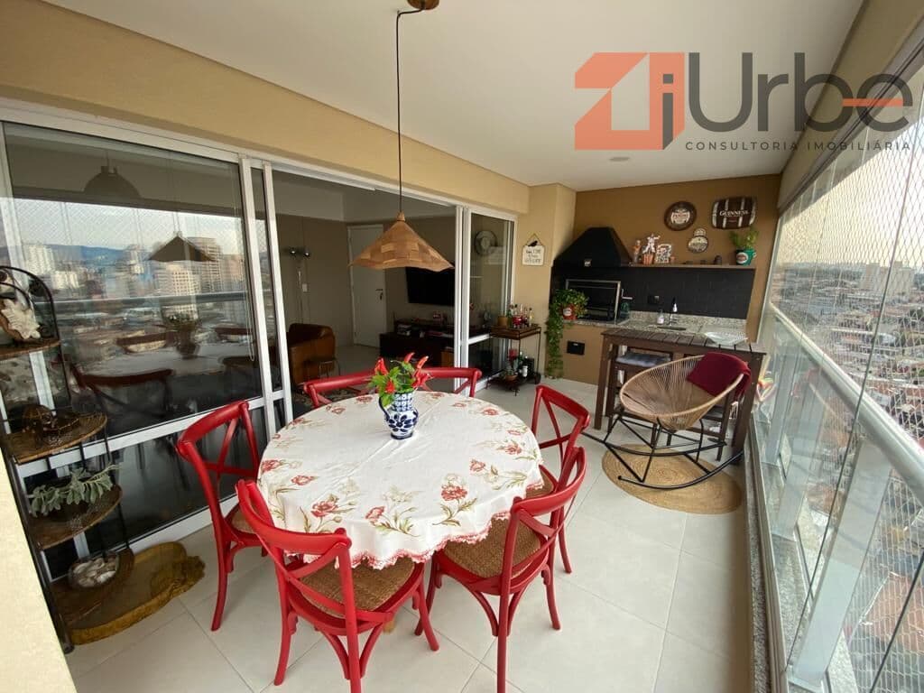 Lindo apartamento à venda 88m², 3 vagas na Vila Romana próximo ao Bourbon Shopping
