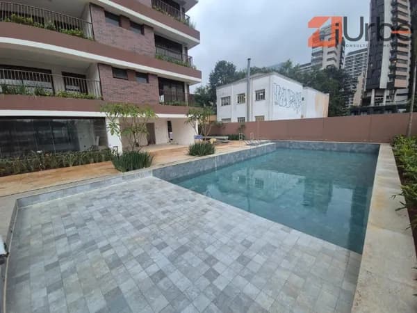 Apartamento com 2 suítes à venda, 128m² próximo ao Metrô Faria Lima