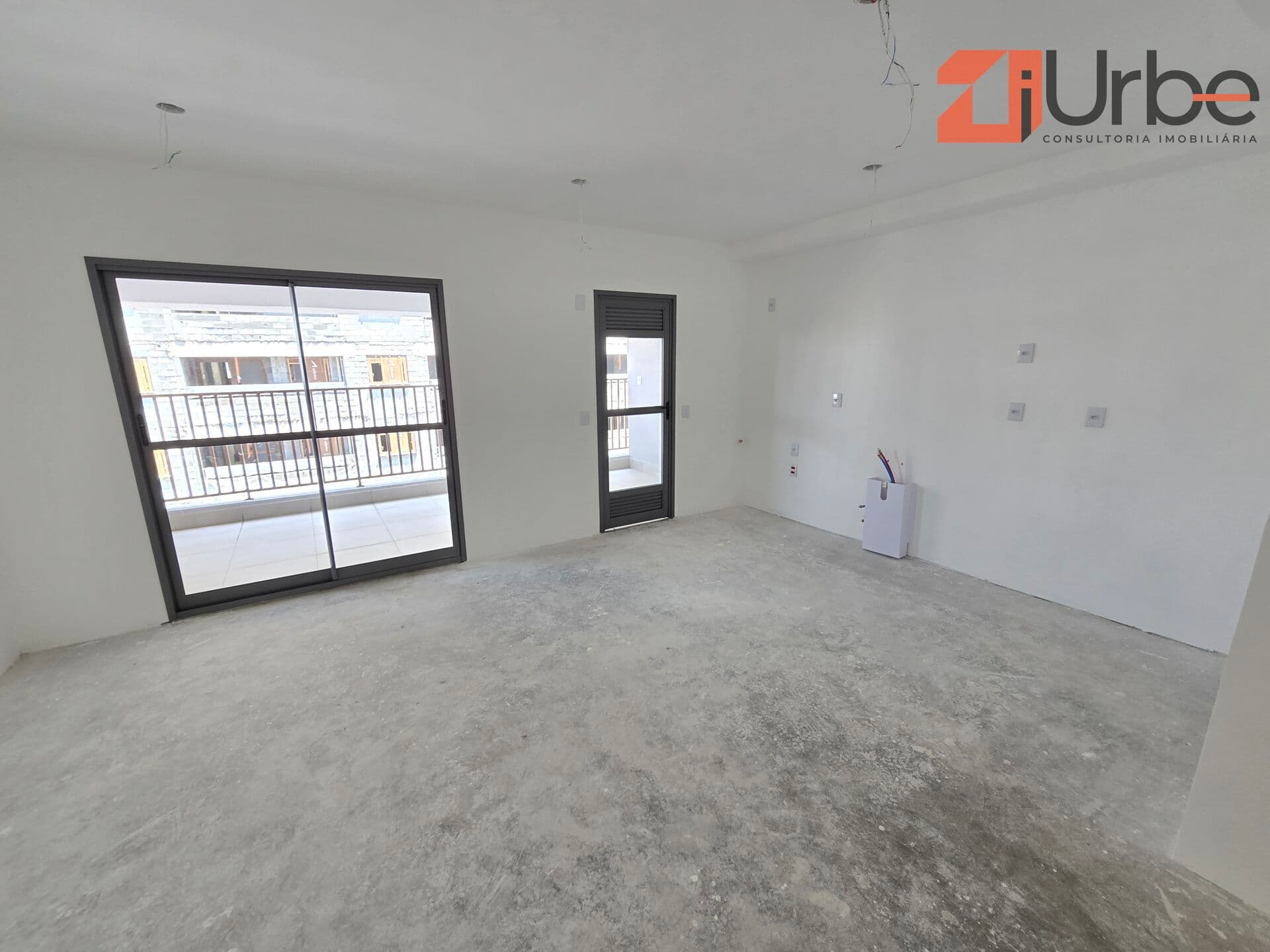 Apartamento pronto com 2 dormitórios à venda, 74m² próximo à Estação Saúde do Metrô