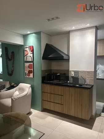 Lindo apartamento à venda 110m², 2 vagas à 4 min do Parque da Aclimação