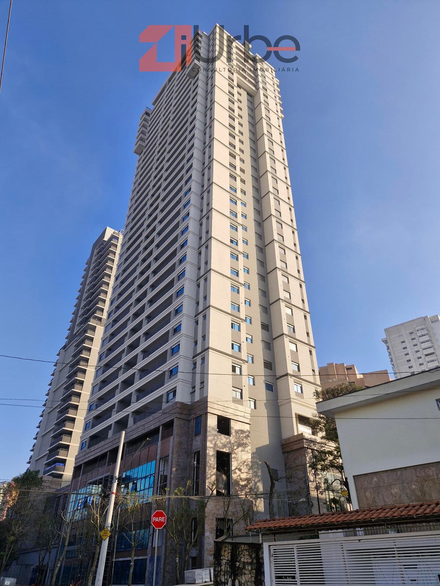 Cobertura Duplex pronta para morar à venda na Chácara Klabin com 258m², 2 vagas próximo ao Metrô