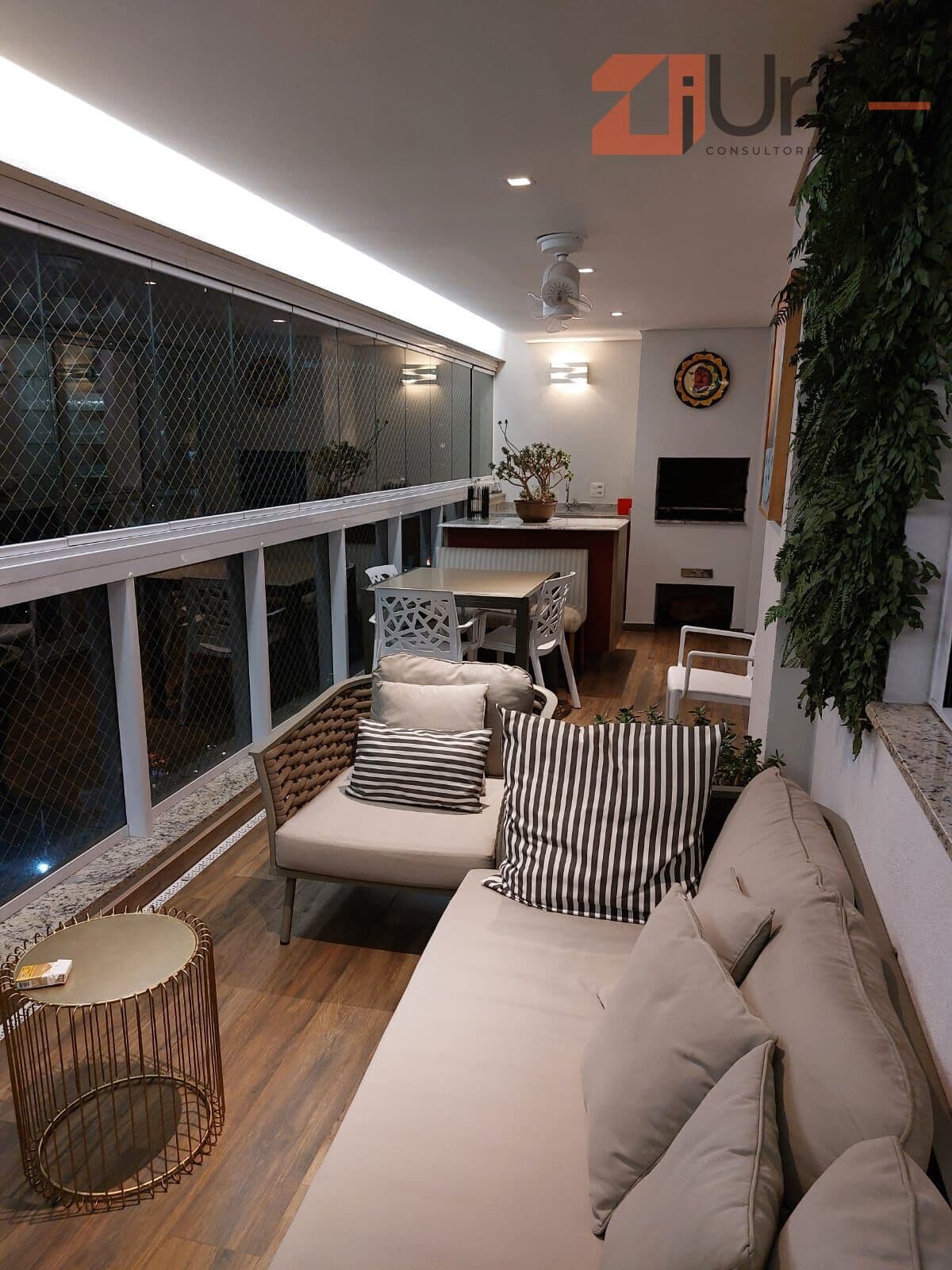 Apartamento à venda 125m², 2 vagas em Perdizes