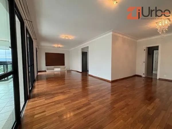 Apartamento à venda com 157m², 3 suítes, 3 vagas no Alto da Lapa próximo ao Parque Villa-Lobos