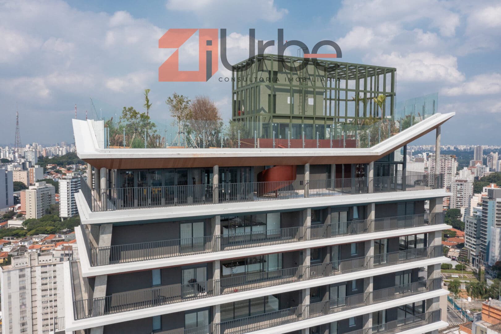 Pronto para morar com 3 suítes à venda, 119m² próximo à Av. Pompéia