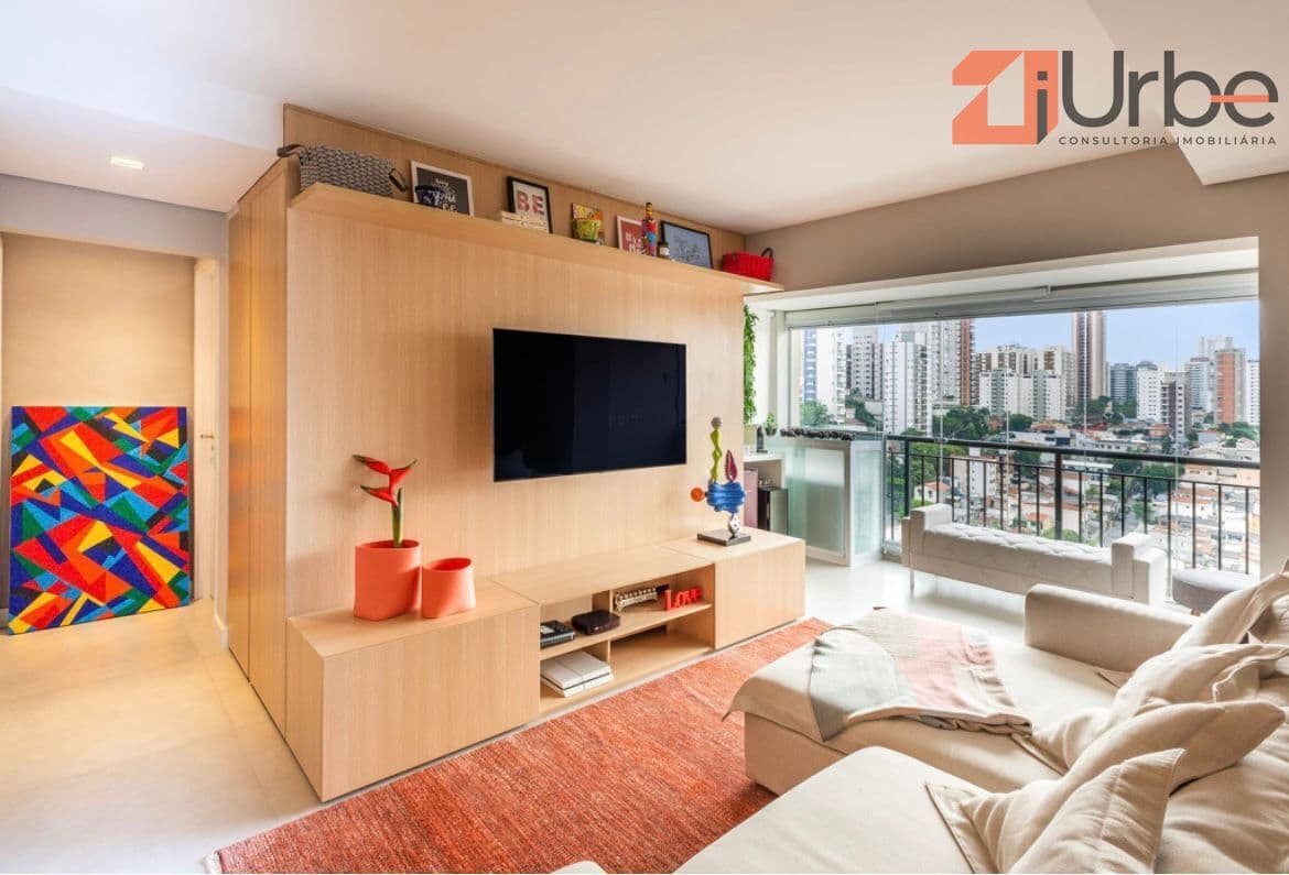 Belo apartamento reformado à venda 69m², 2 vagas em Perdizes