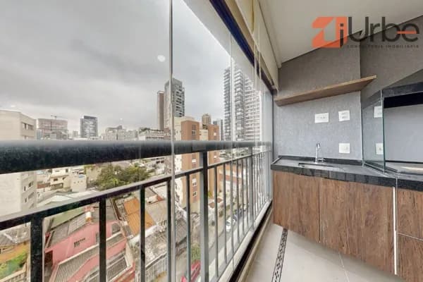 Belo apartamento à venda em Perdizes com 67m², 2 dormitórios próximo à futura estação de Metrô