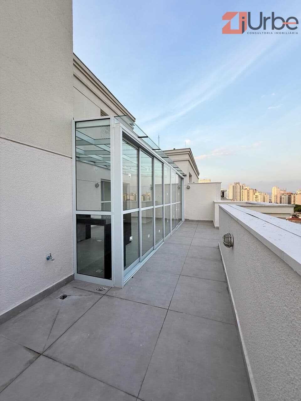 Cobertura Duplex à venda com 122m², 2 vagas no Alto da Lapa