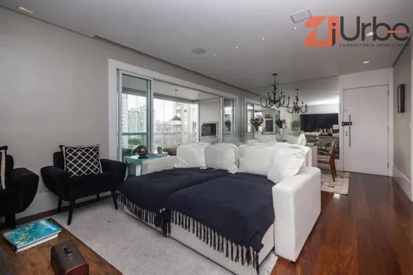 Apartamento à venda com 120m², 3 vagas na Vila Romana próximo ao Terminal Lapa