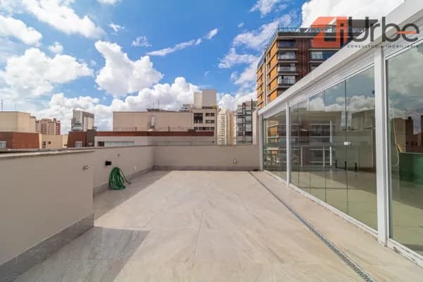 Cobertura Duplex à venda no Alto de Pinheiros com 230m², 3 suítes, 3 vagas próximo ao Parque Villa Lobos