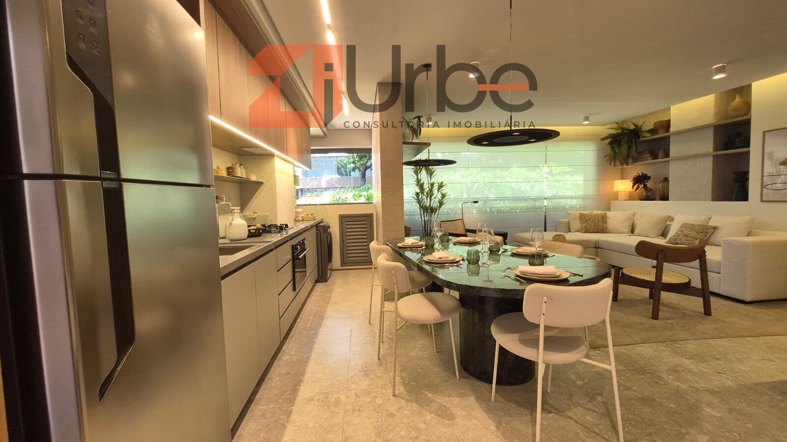 Apartamento à venda 77m², 3 dorms à 3 minutos a pé da estação de metrô Vila Madalena