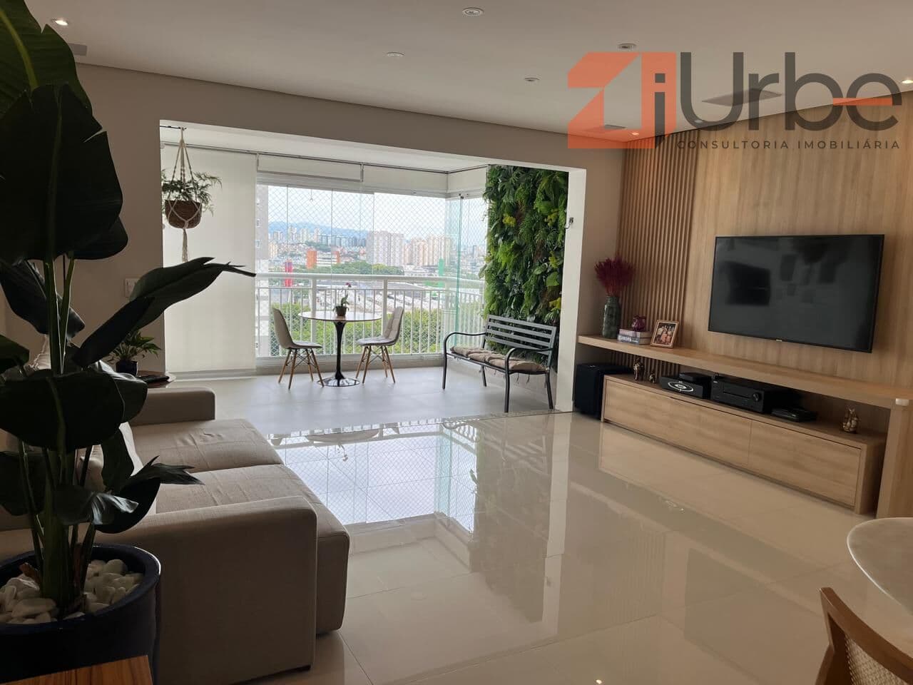 Apartamento à venda 103m², 2 vagas na Barra Funda