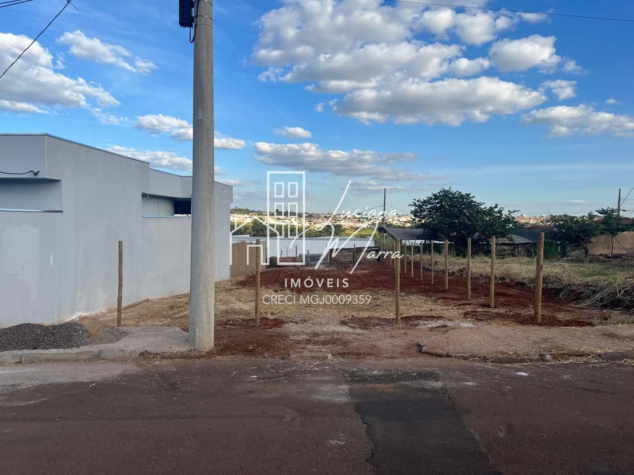 Lote/Terreno em Patos de Minas - Novo Horizonte