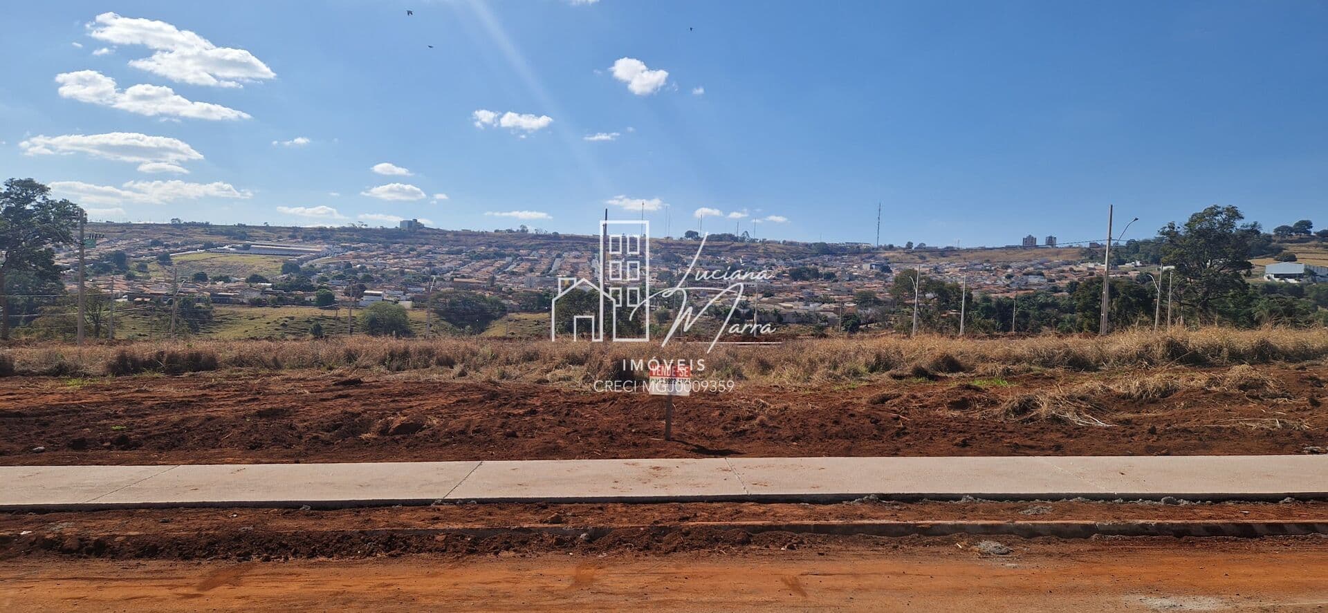 Lote/Terreno em Patos de Minas - Jardim Vitória