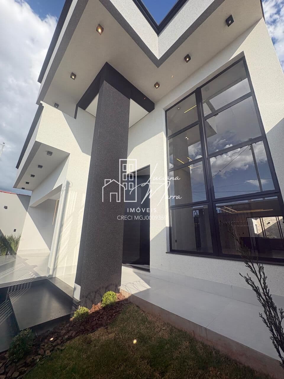 Casa em Patos de Minas - Afonso Queiroz