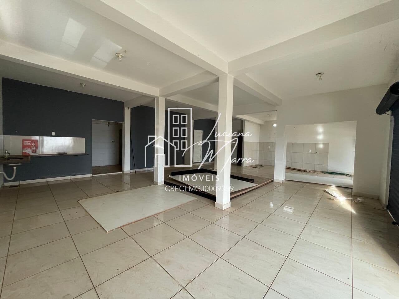 Sala/Conjunto em Patos de Minas - Eldorado