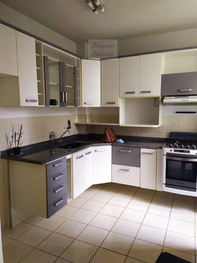 Apartamento Padrão para Aluguel em Jardim Santa Teresa Jundiaí-SP