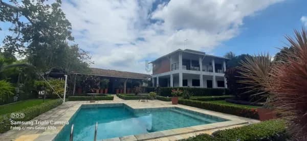 Casa em Camaragibe - Aldeia dos Camarás